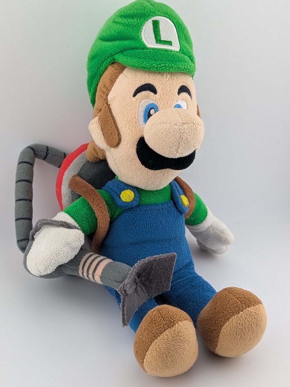 Luigi’s Mansion Luigi Plush With Poltergust Vacuum – Little Buddy  Nintendo 2014